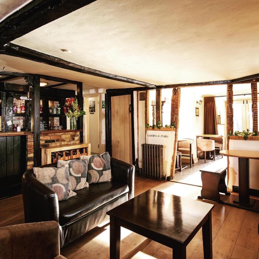 The Cock Inn Hotel Sheering  Buitenkant foto