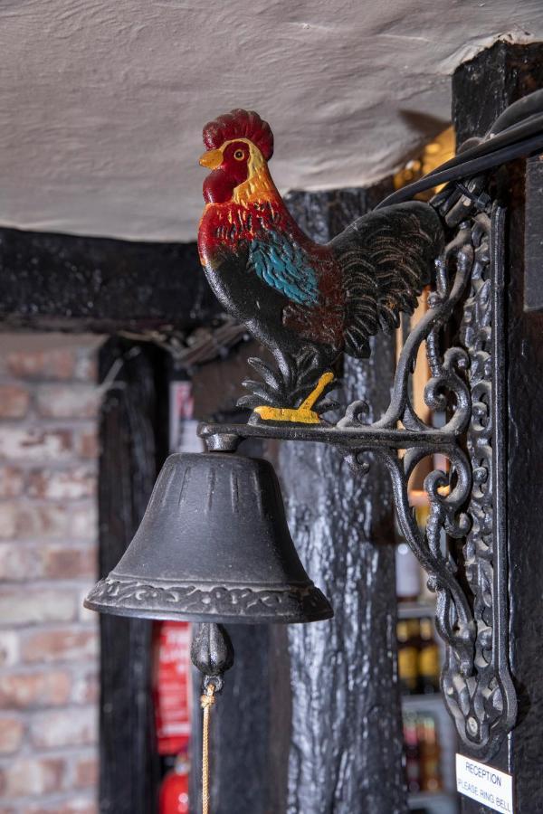 The Cock Inn Hotel Sheering  Buitenkant foto