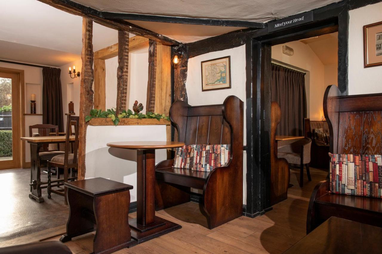 The Cock Inn Hotel Sheering  Buitenkant foto